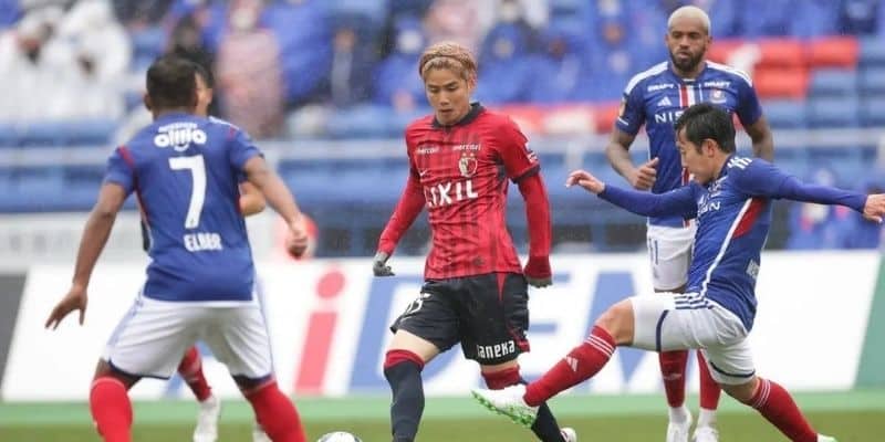 Những trận cầu nảy lửa ở J League