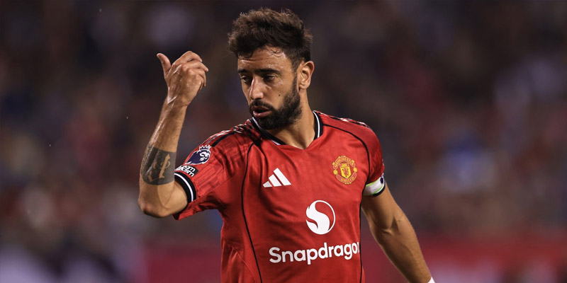 Fernandes đảm bảo tương lai ở MU